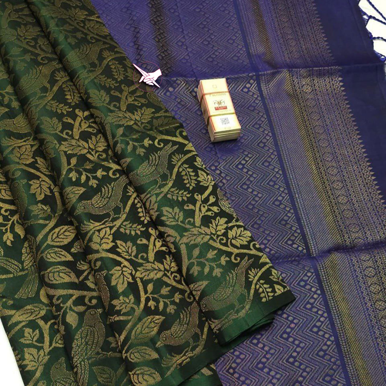 Sophisticated Dark Green Saree Lichi Silk With Soft Weave Kanchipuram Style