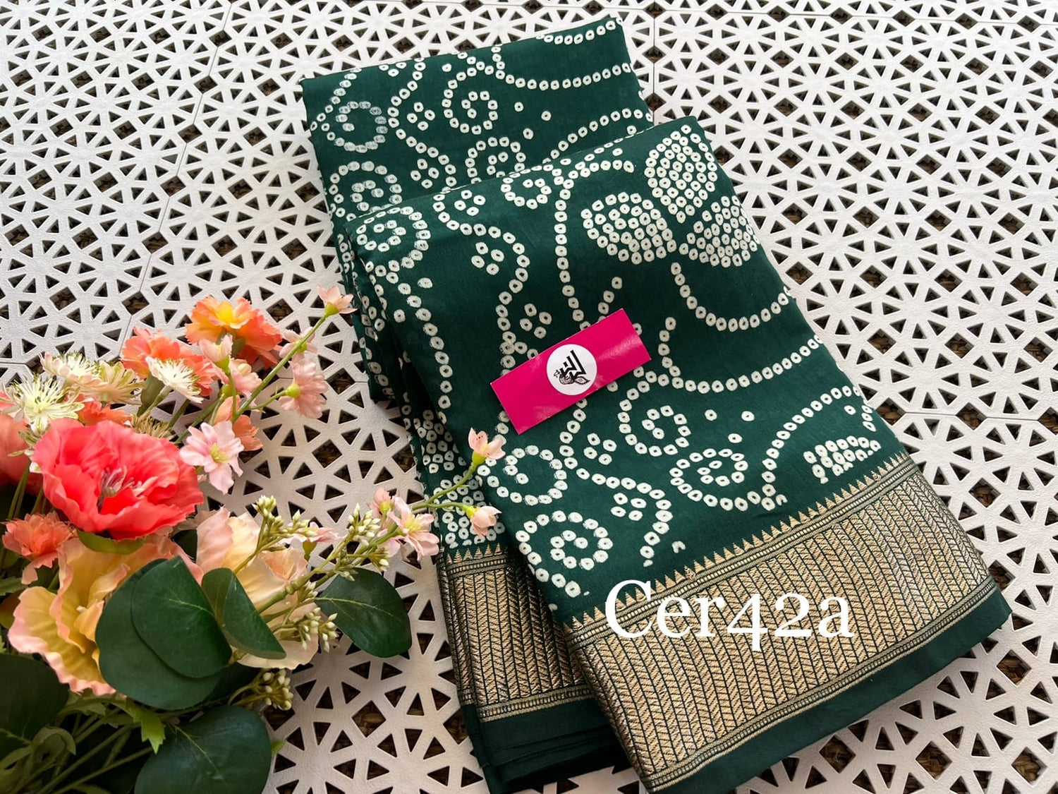 Traditional Green Single Dot Bandhej Silk Saree Soft And Lightweight