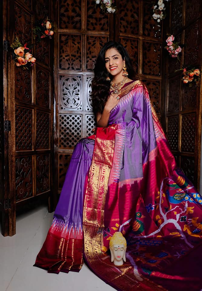 Artisan Crafted Soft Silk Saree With Handloom Ikkat Digital Motifs
