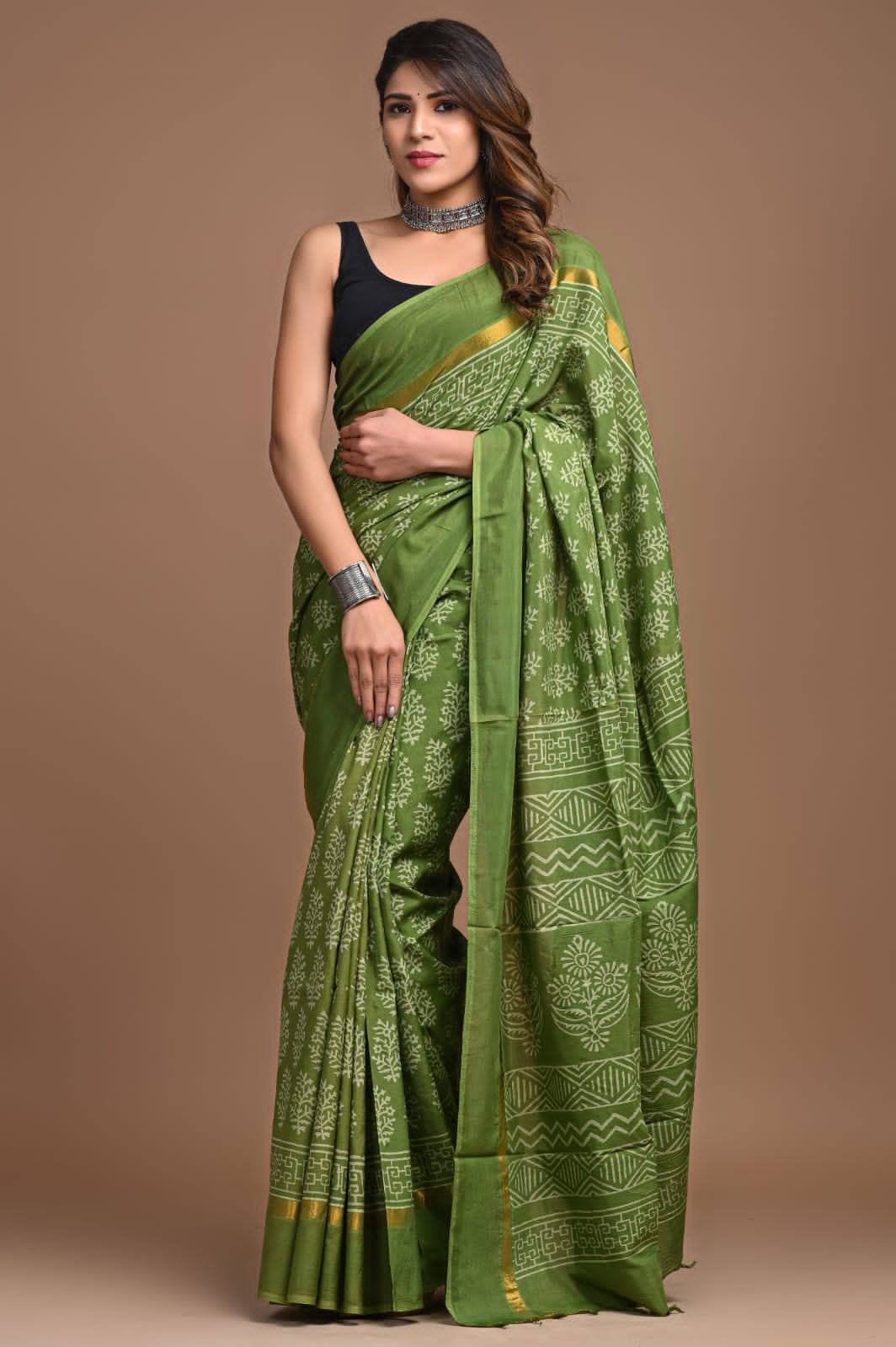 Handcrafted Elegance in Jahota Print Sarees