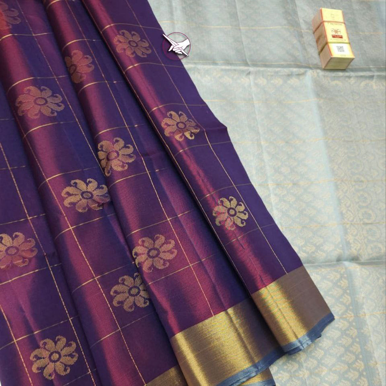 Trendy South Style Saree Purple Lichi Silk With Kanchipuram Flair