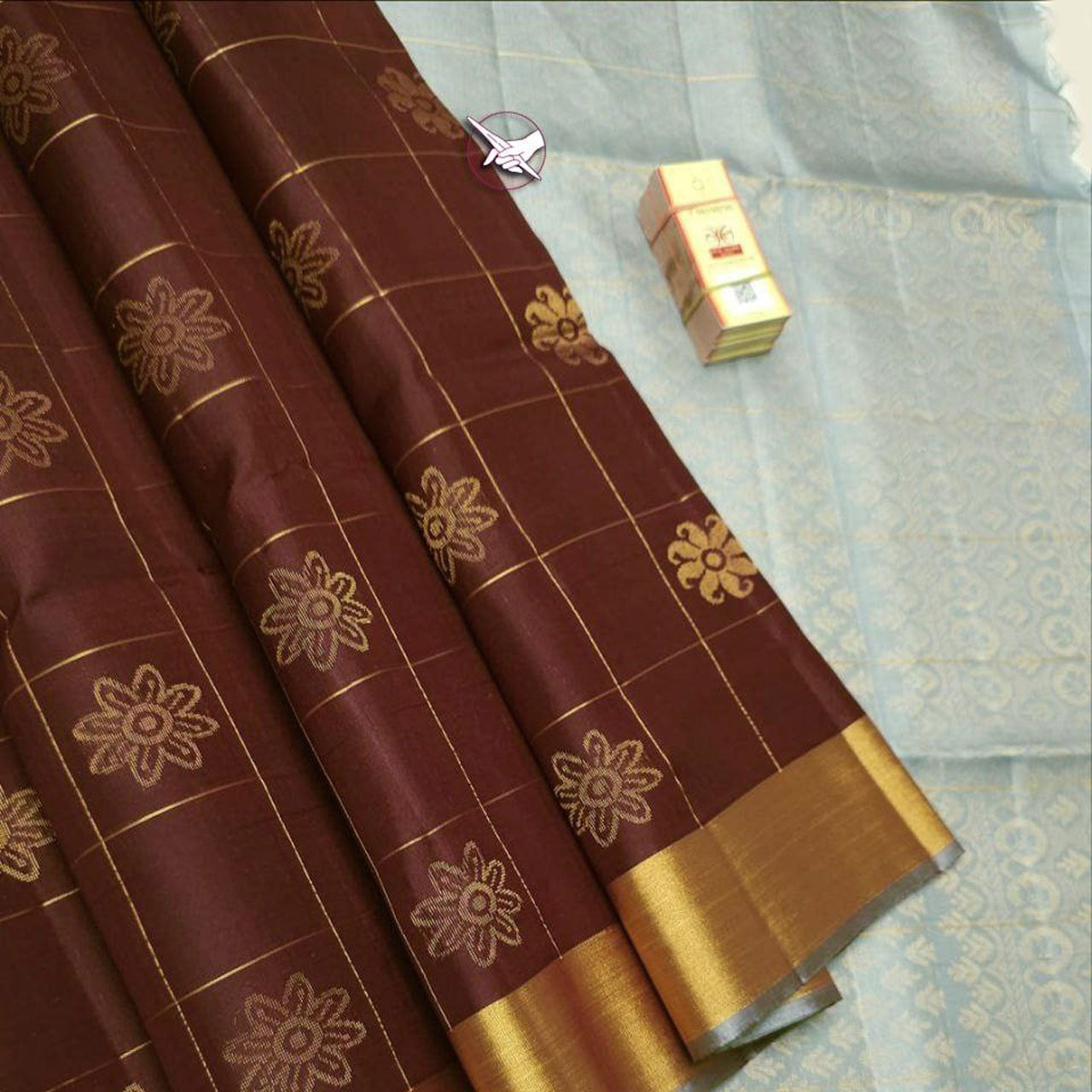 Traditional Festive Saree Brown Lichi Silk, Soft Weaving And Designer Style
