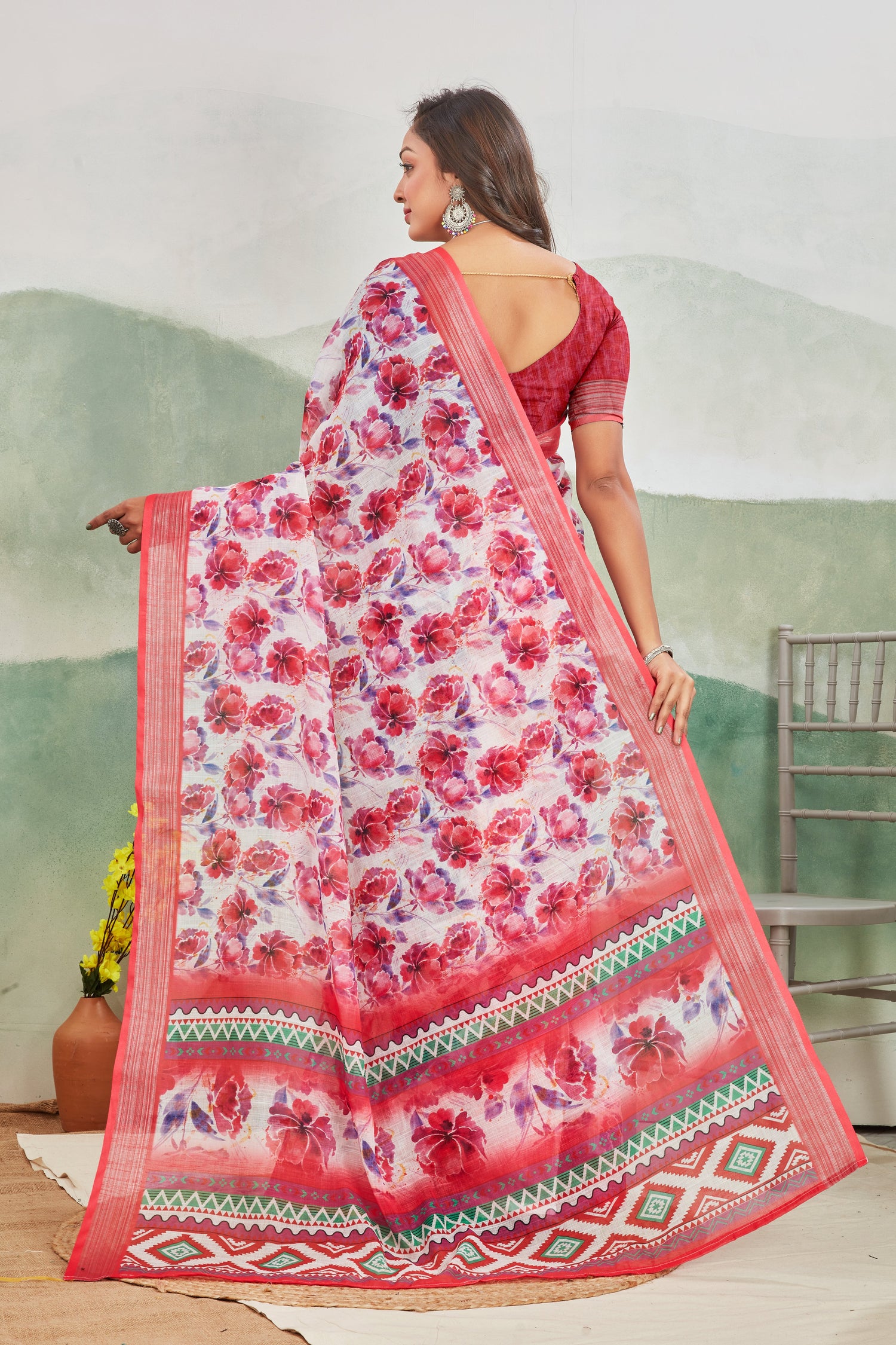 Pink Floral Digital Print Saree In Soft Silk Linen Elegant Ethnic Look