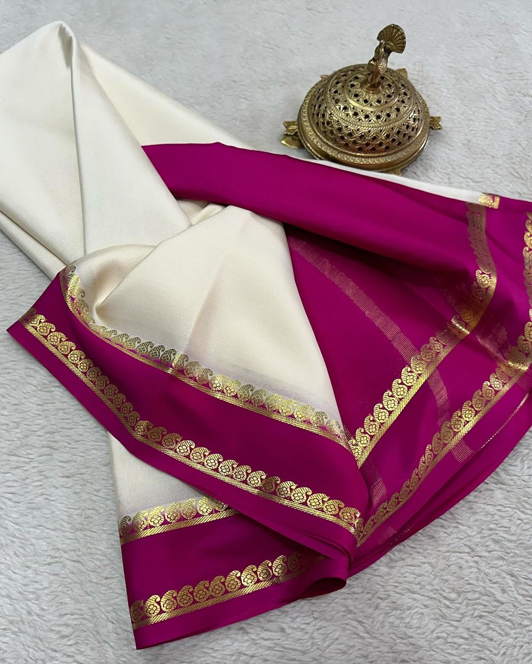 Authentic Mysore Soft Silk Saree With Temple Style Contrast Border