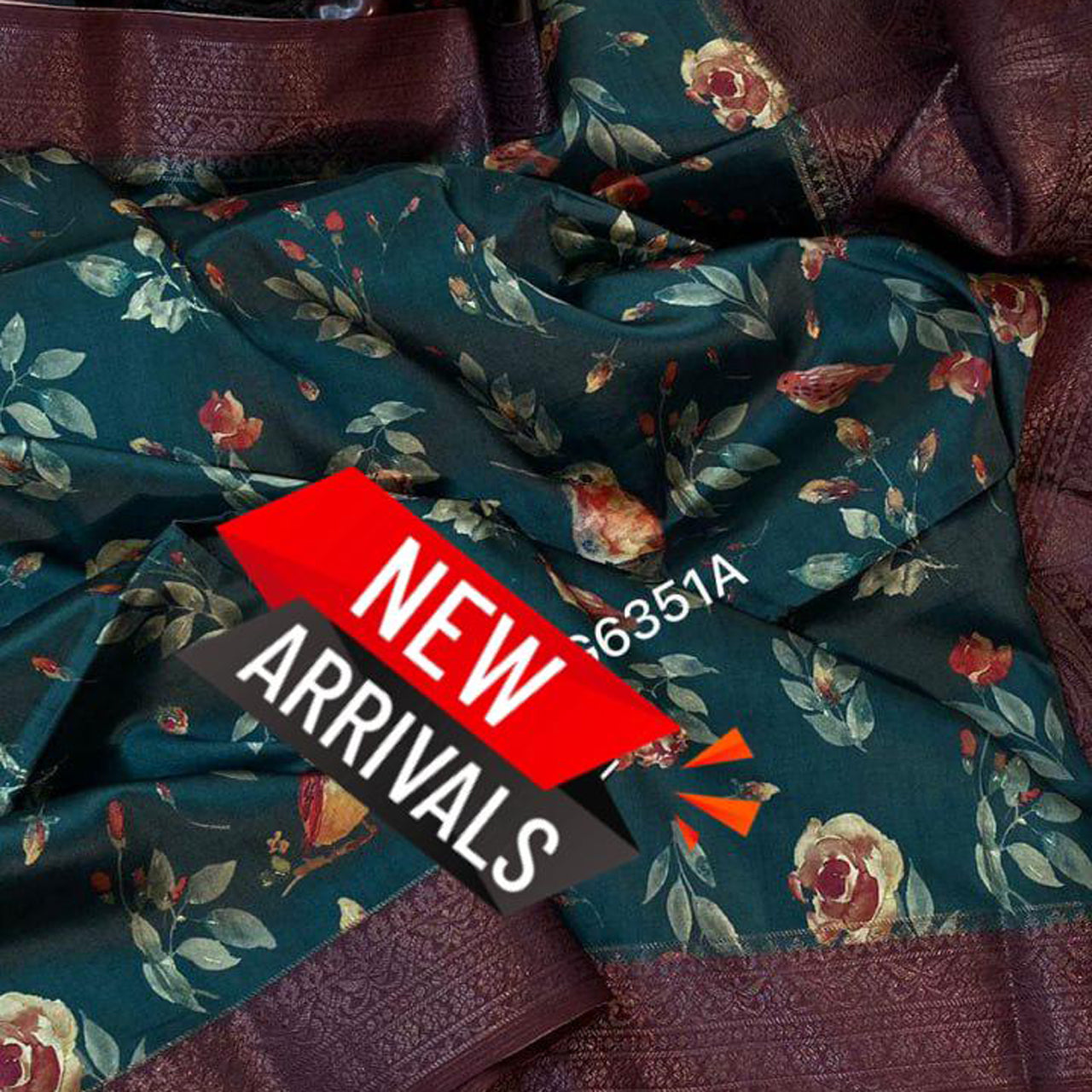 Alluring Teal Green Handloom Silk Saree With Artistic Digital Prints