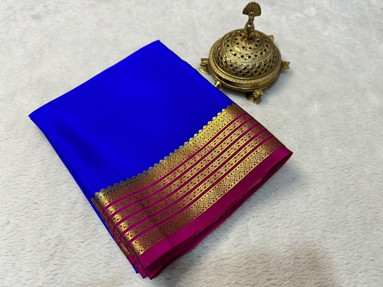 Exquisite Pure Mysore Silk Saree with Luxurious Rich Pallu in Royal Blue