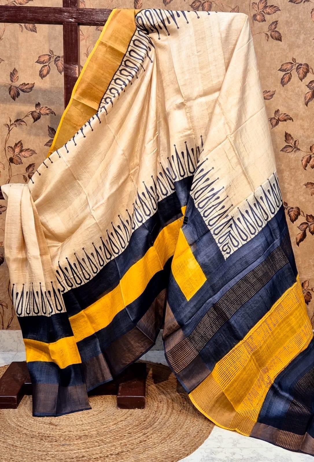 Cream Woven Tussar Silk Saree Heritage Kanchi Pallu And Prints