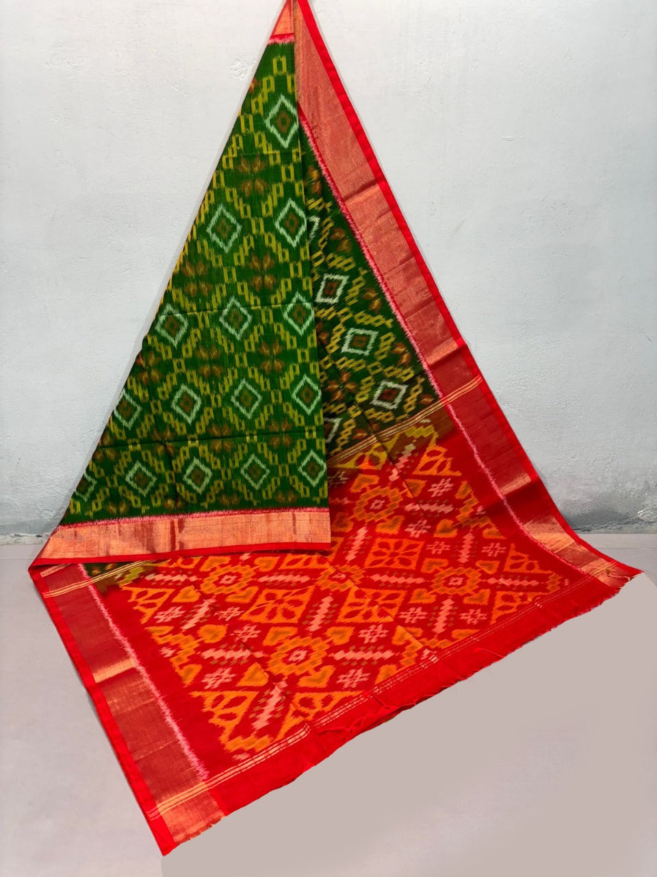 Gorgeous Dark Green Soft Silk Digital Saree Handloom Sico Pattu Edition