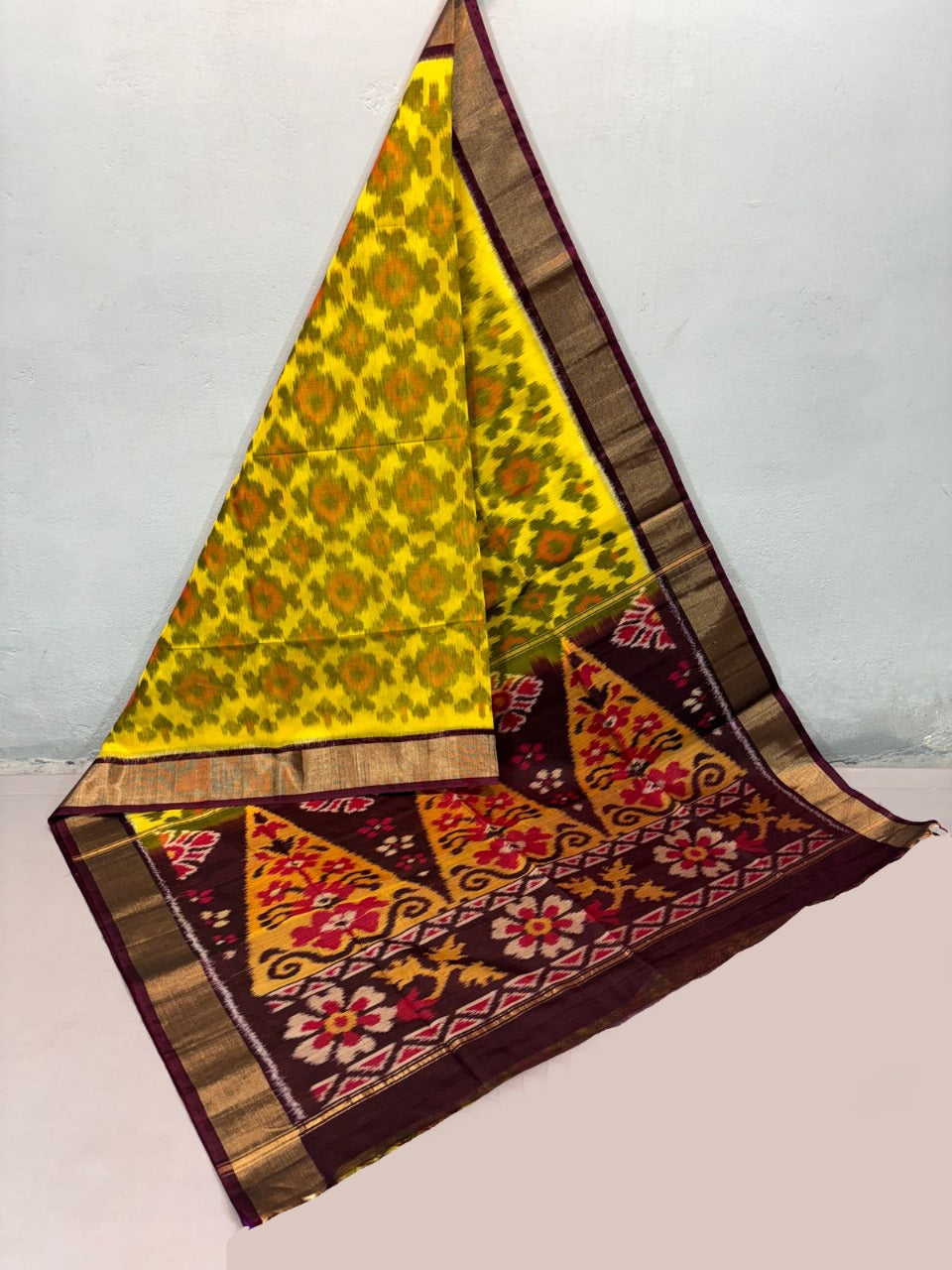 Golden Sico Silk Saree Handloom Pattu Style With Digital Prints