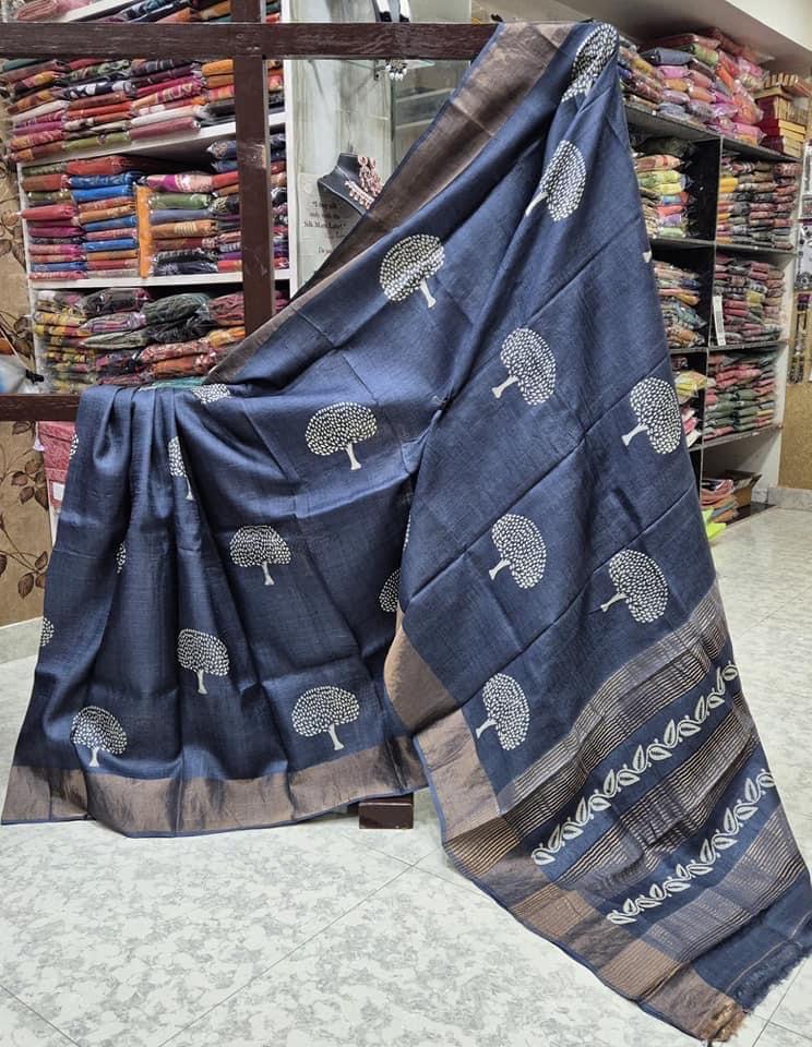 Soft Handprint Saree In Navy Blue Traditional Silk With Kanchi Pallu Weave