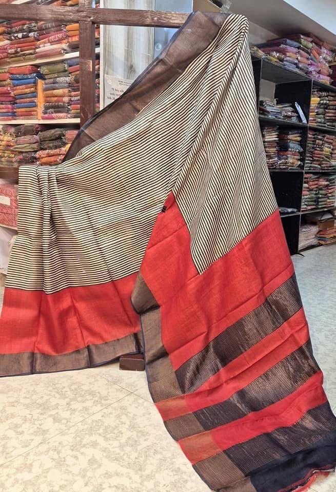 Handcrafted Soft Silk Saree Grey Traditional Kanchi Pallu Print