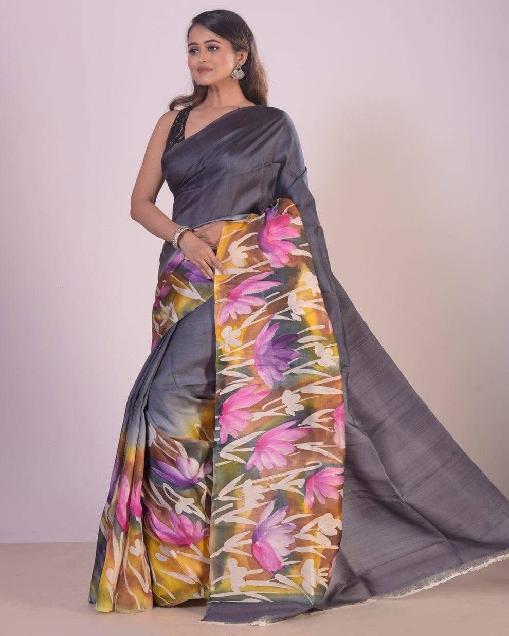 Graceful Pure Silk Saree With Vibrant Floral Prints Traditional Ethnic Wear
