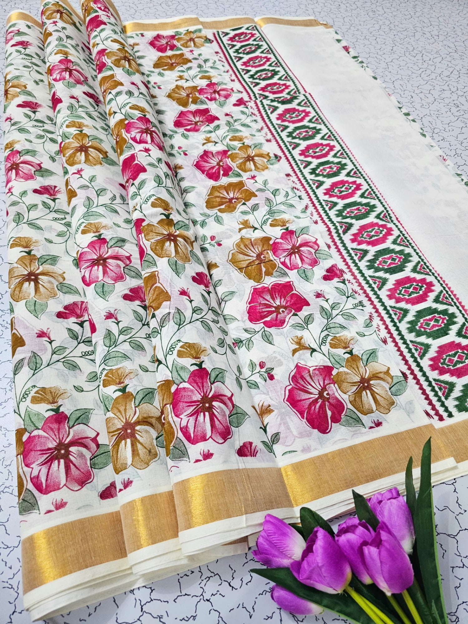 White And Pink Kerala Cotton Linen Blend Saree With Southloom Print And Blouse Fabric