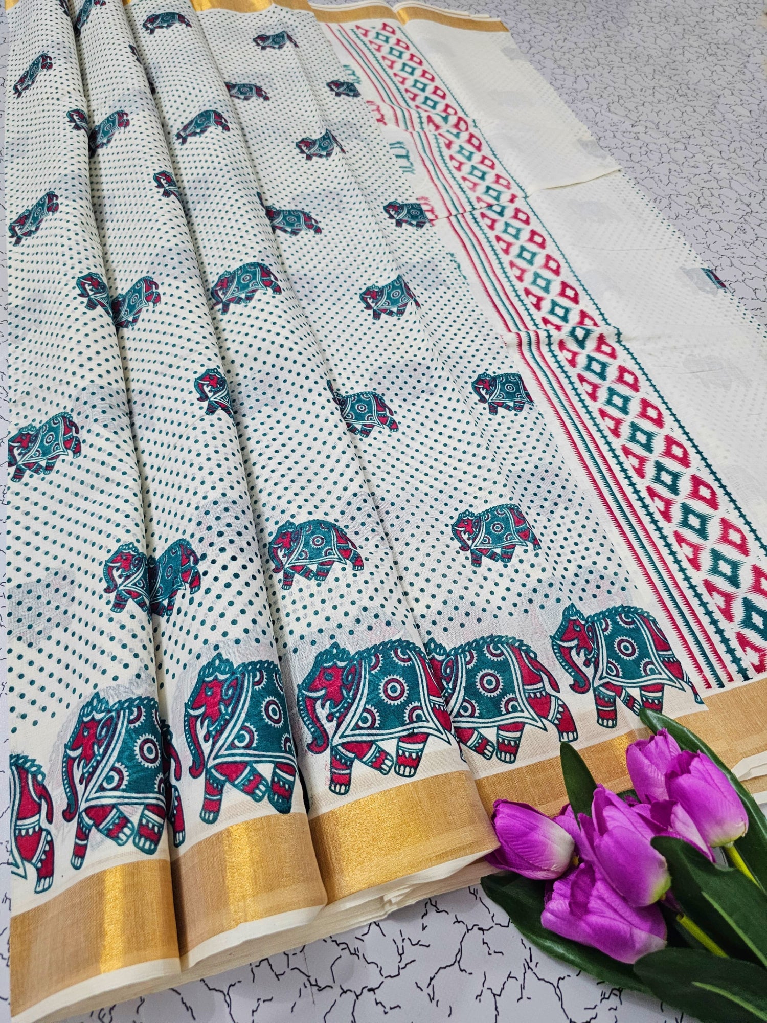 Pure Linen Cotton Kerala Saree In White With Southloom Inspired Prints