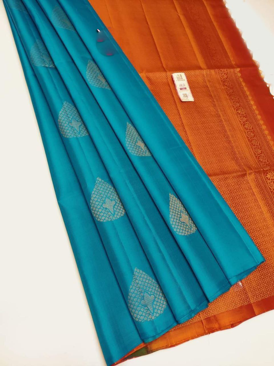 Royal Blue Ethnic Saree Handwoven Kanchipuram Silk Charm