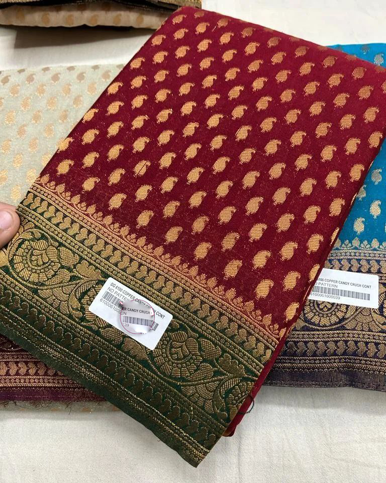 Appealing Bridal Soft Silk Saree With Heavy Pallu And Stylish Blouse