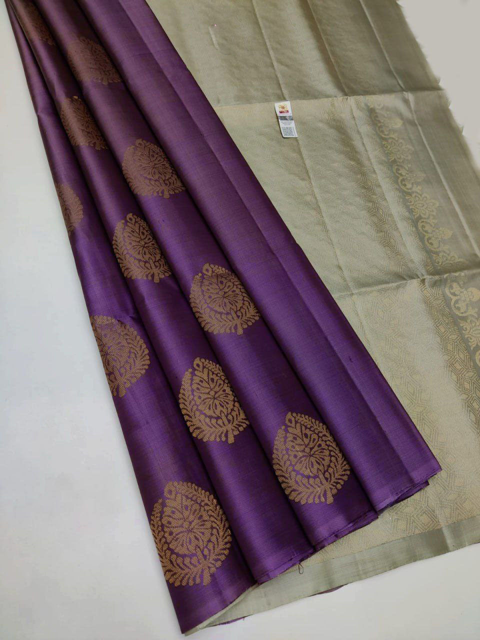 Ethnic Wedding Saree In Purple Handwoven Kanchipuram Silk With Jacquard Detailing