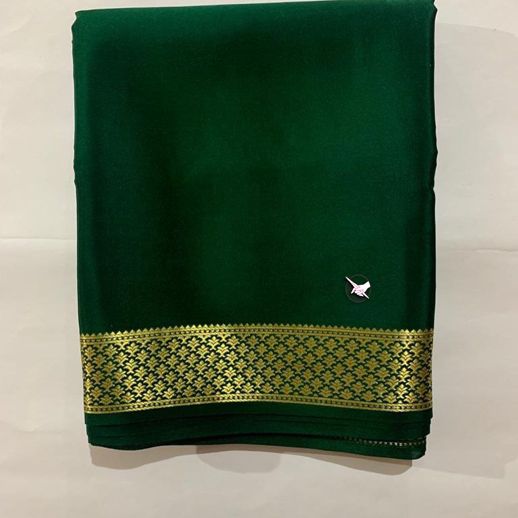 Timeless Green Mysore Plain Silk Saree With Copper Zari And Blouse Material