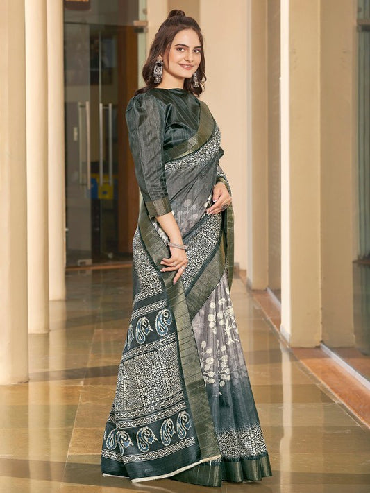 Artistry in Silk: Handloom Pattu Saree in Dark Green