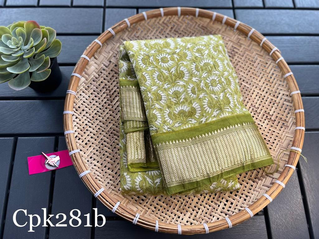 Trendy Green Digital Printed Soft Silk Saree With Elegant Appeal