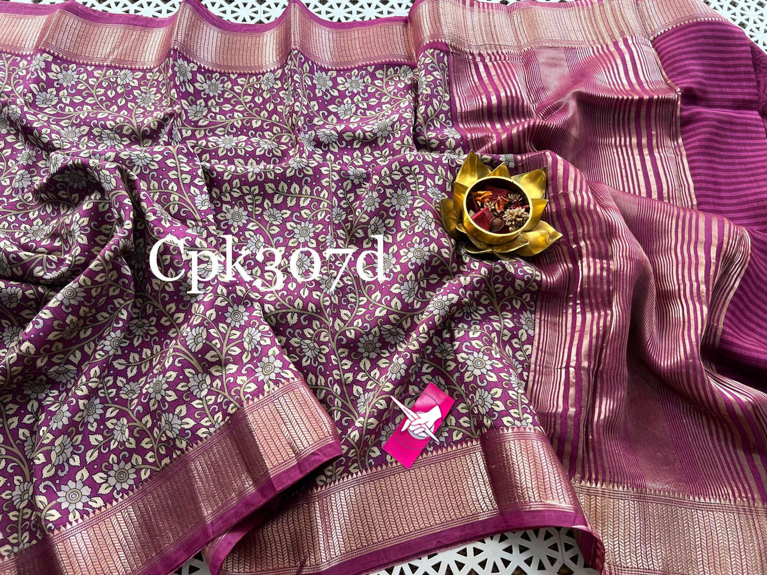 Graceful Purple Soft Tussar Silk Saree With Classic Zari Border