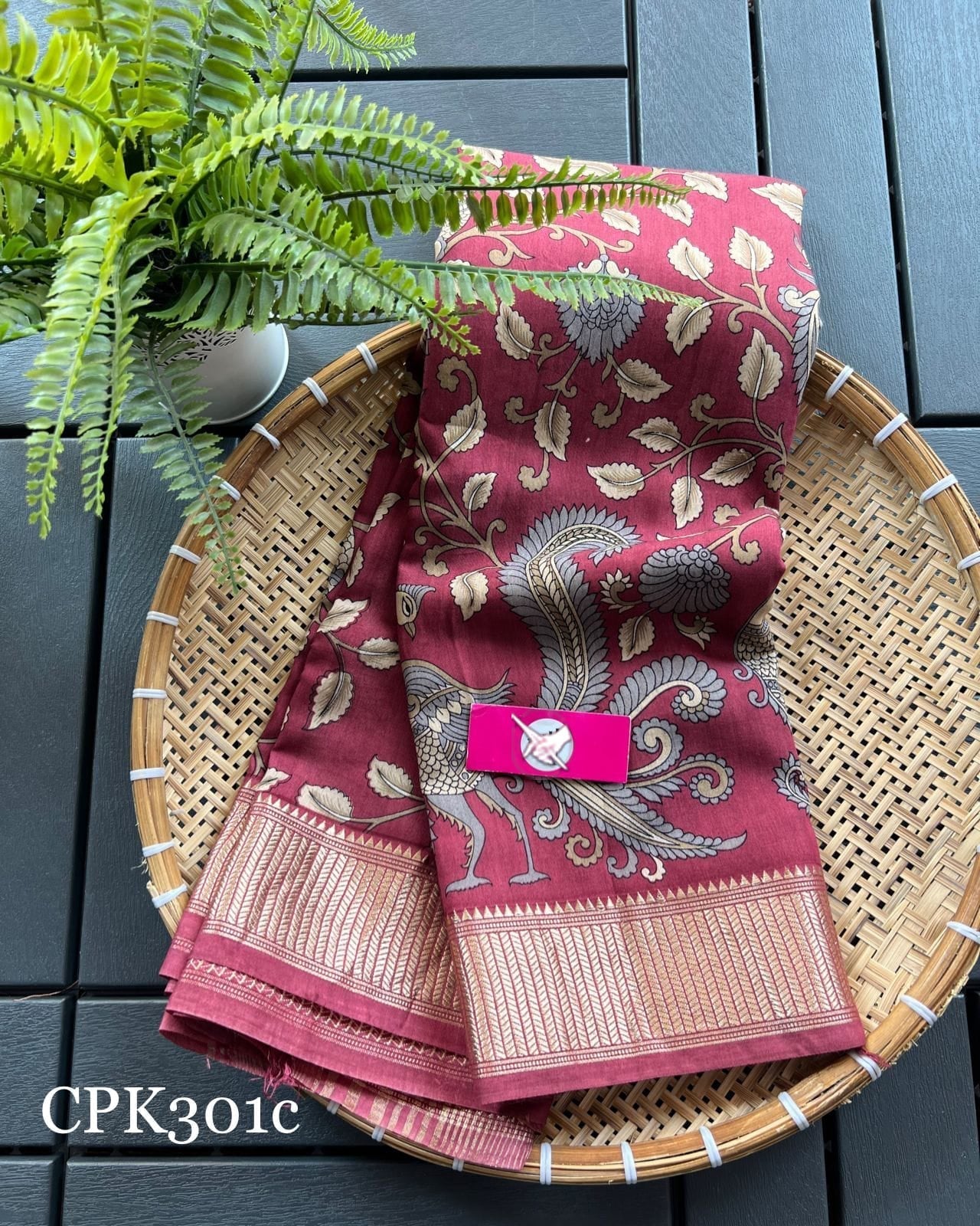 Modern Traditional Maroon Soft Silk Saree With Digital Print And Gold Zari Border