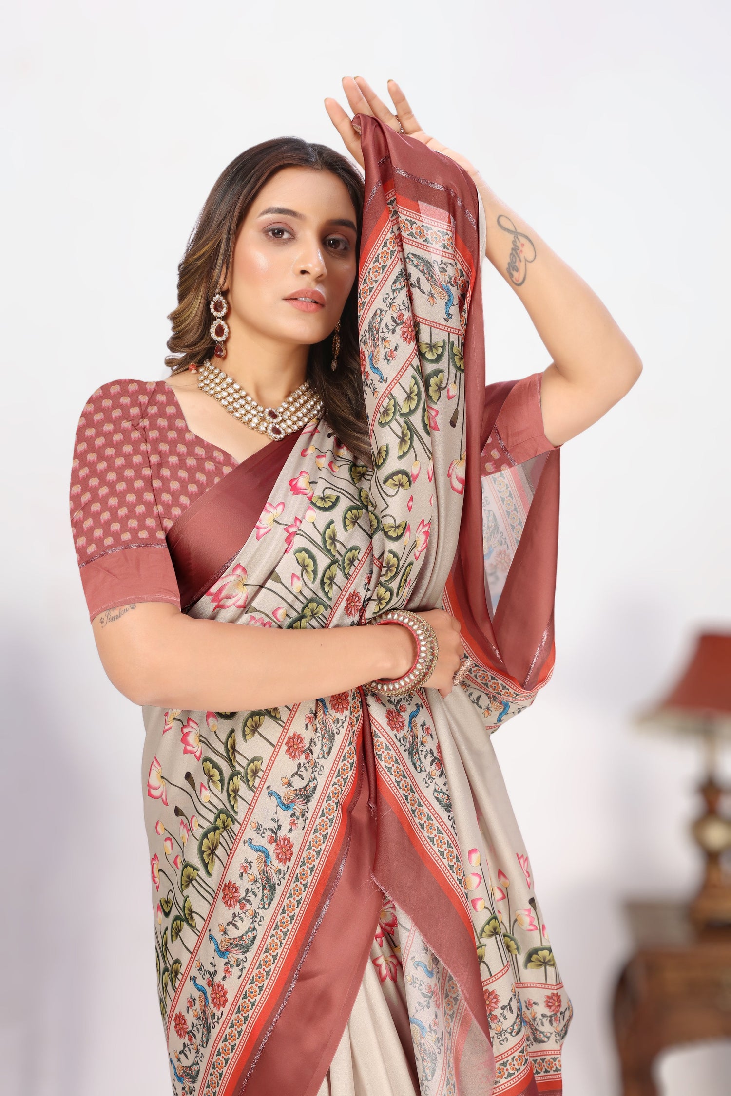 Rich Look Viscose Georgette Silk Saree For Weddings And Festivals
