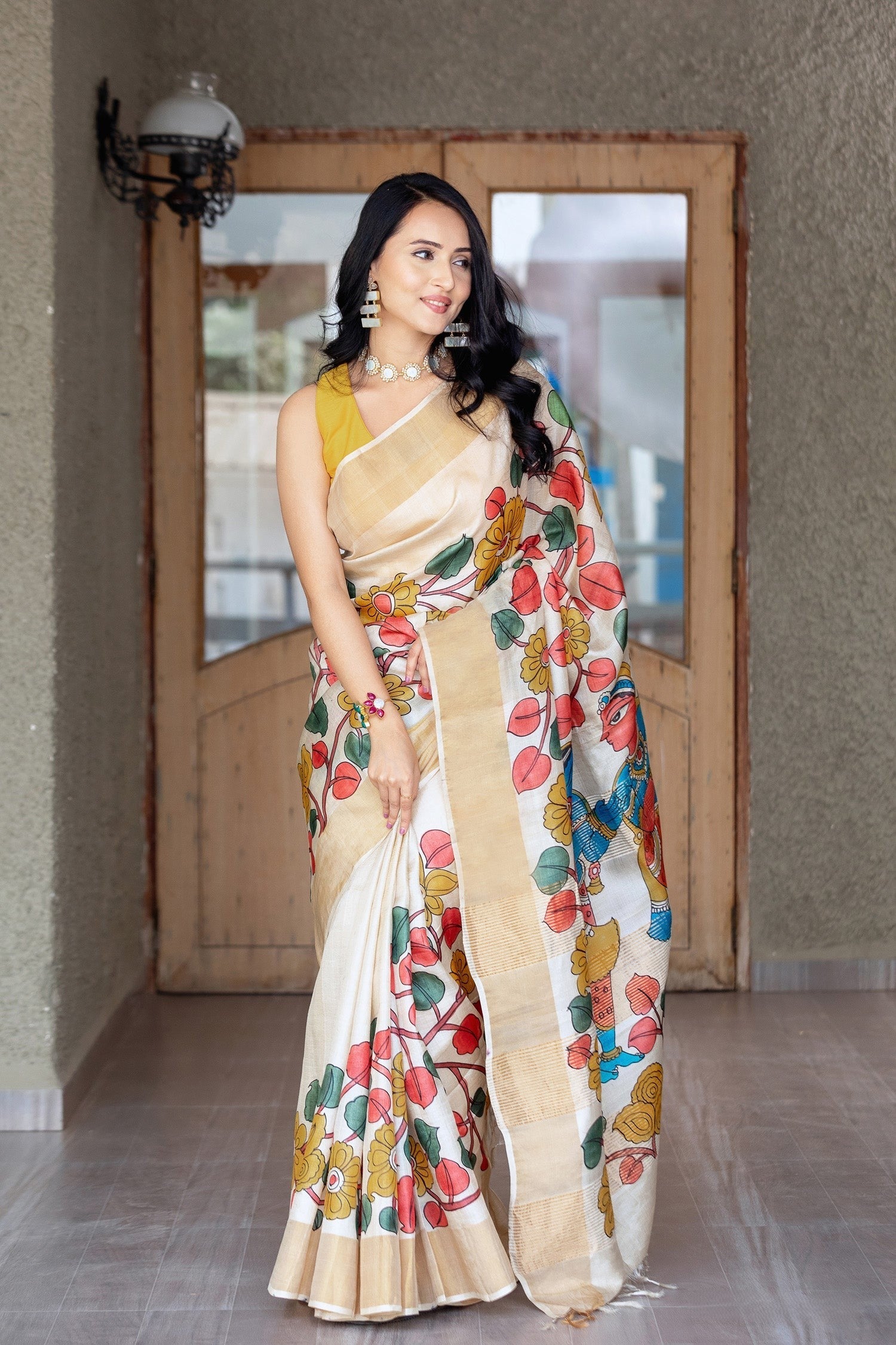 Graceful Handloom Tussar Silk Saree Kalamkari Prints with Partywear Blouse