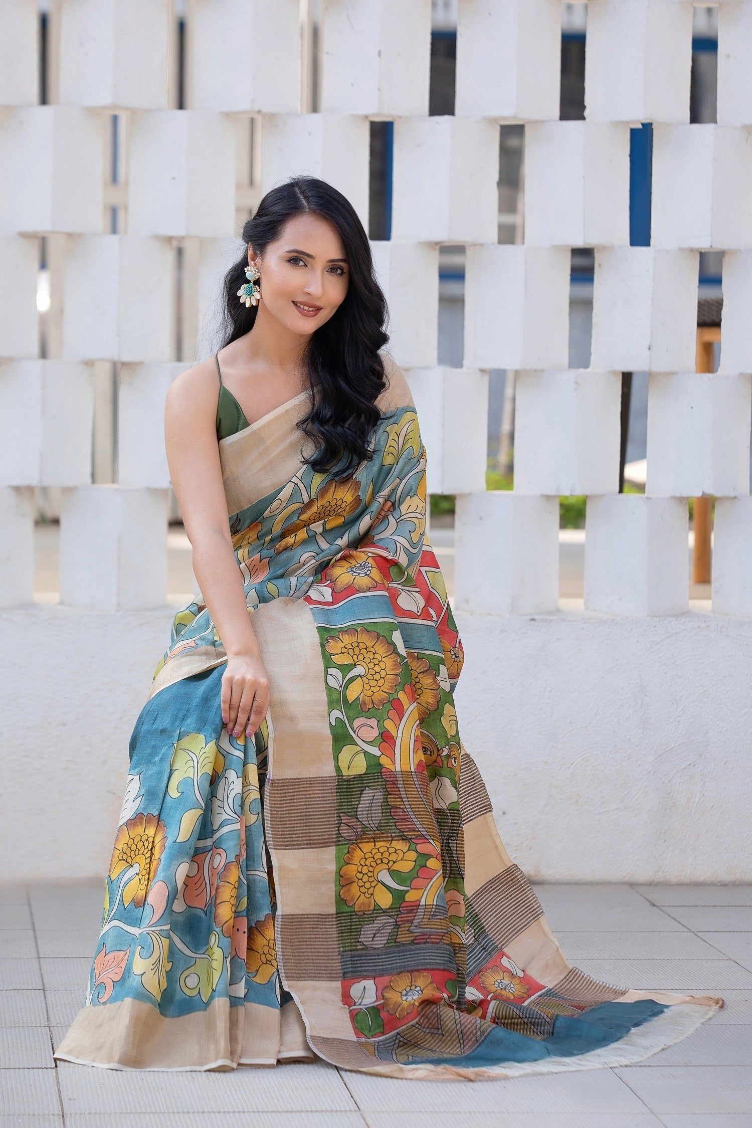 Elegant Handloom Tussar Silk Saree with Kalamkari Prints And Designer Blouse