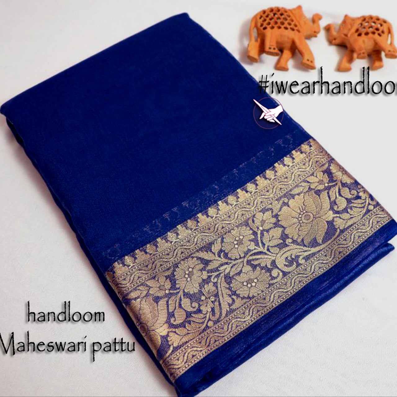 Elegant Blue Maheshwari Silk Saree With Zari Border And Soft Handloom Finish
