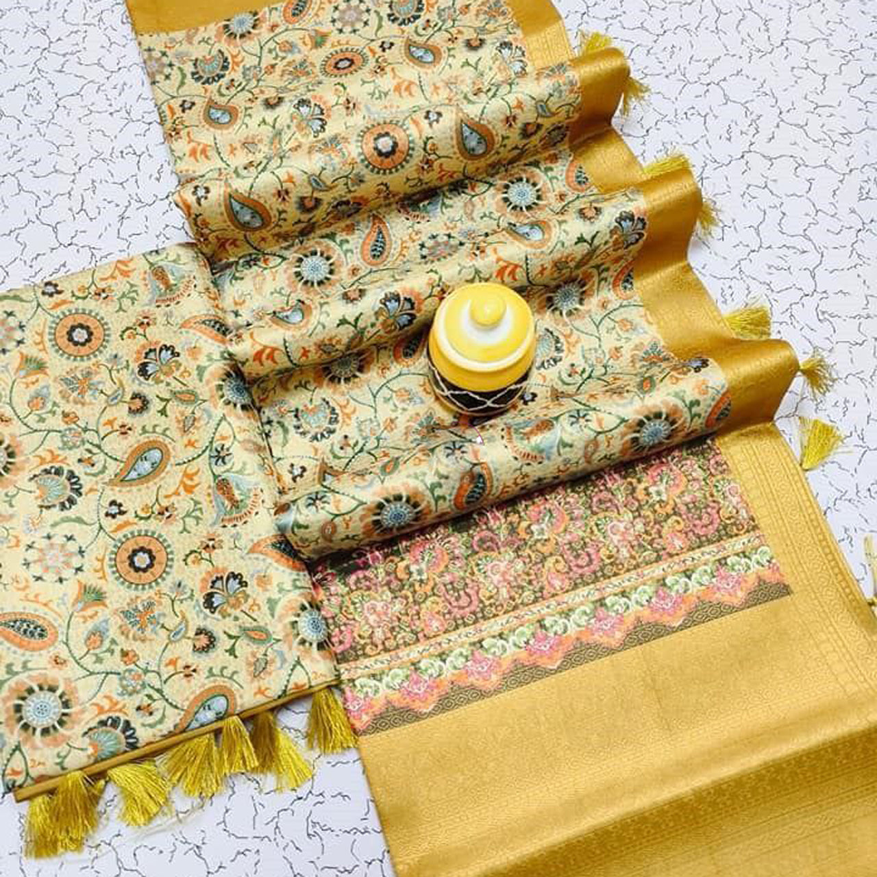 Soft Touch Saree Beige Digital Print Casual With Statement Blouse