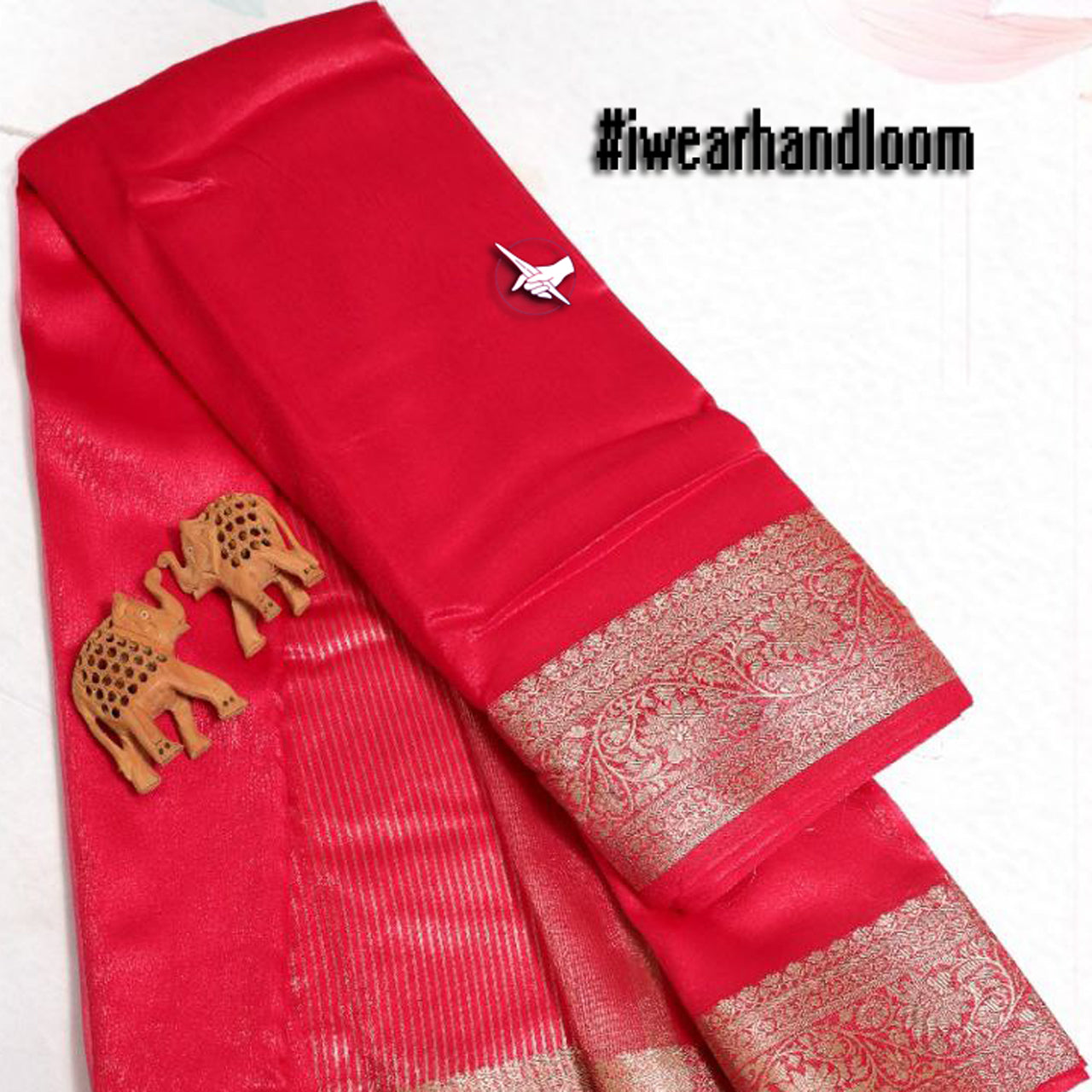 Minimalist Maheshwari Handloom Saree Pink Plain Tissue With Zari Trim