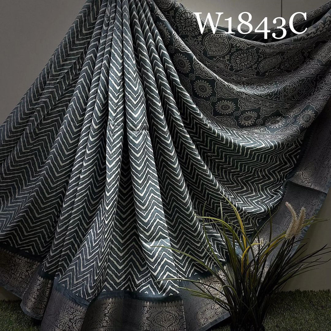 Stylish Grey Silk Saree Fancy Digital Printed Design For Women