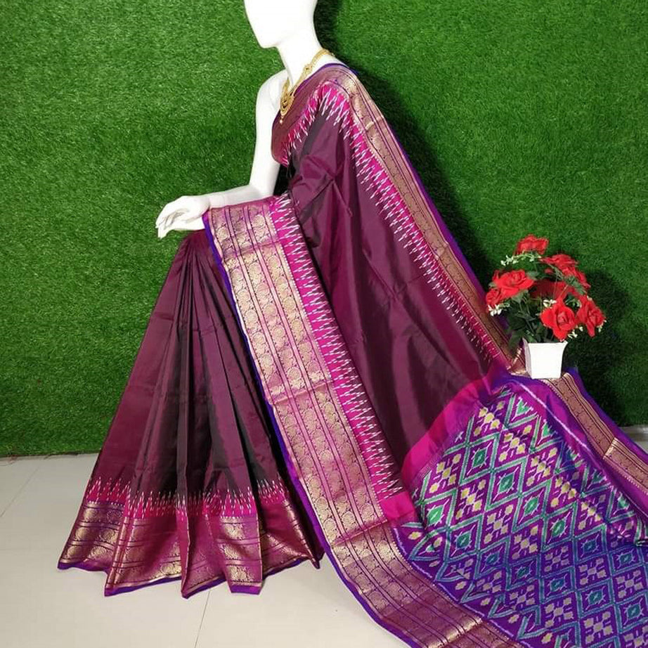 Purple Zari Kanchi Border Plain Saree With Patola Design Blouse