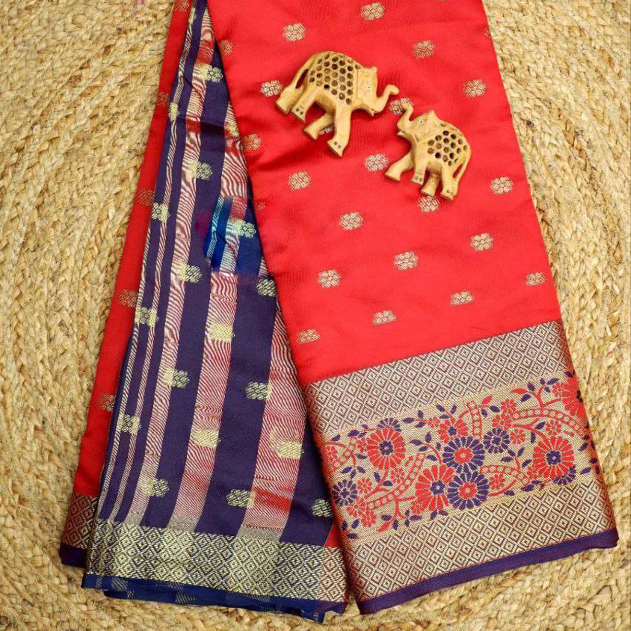 Eye Catching Red Korvai Saree Silk Blend With Intricate Sangeet Weaving Detail