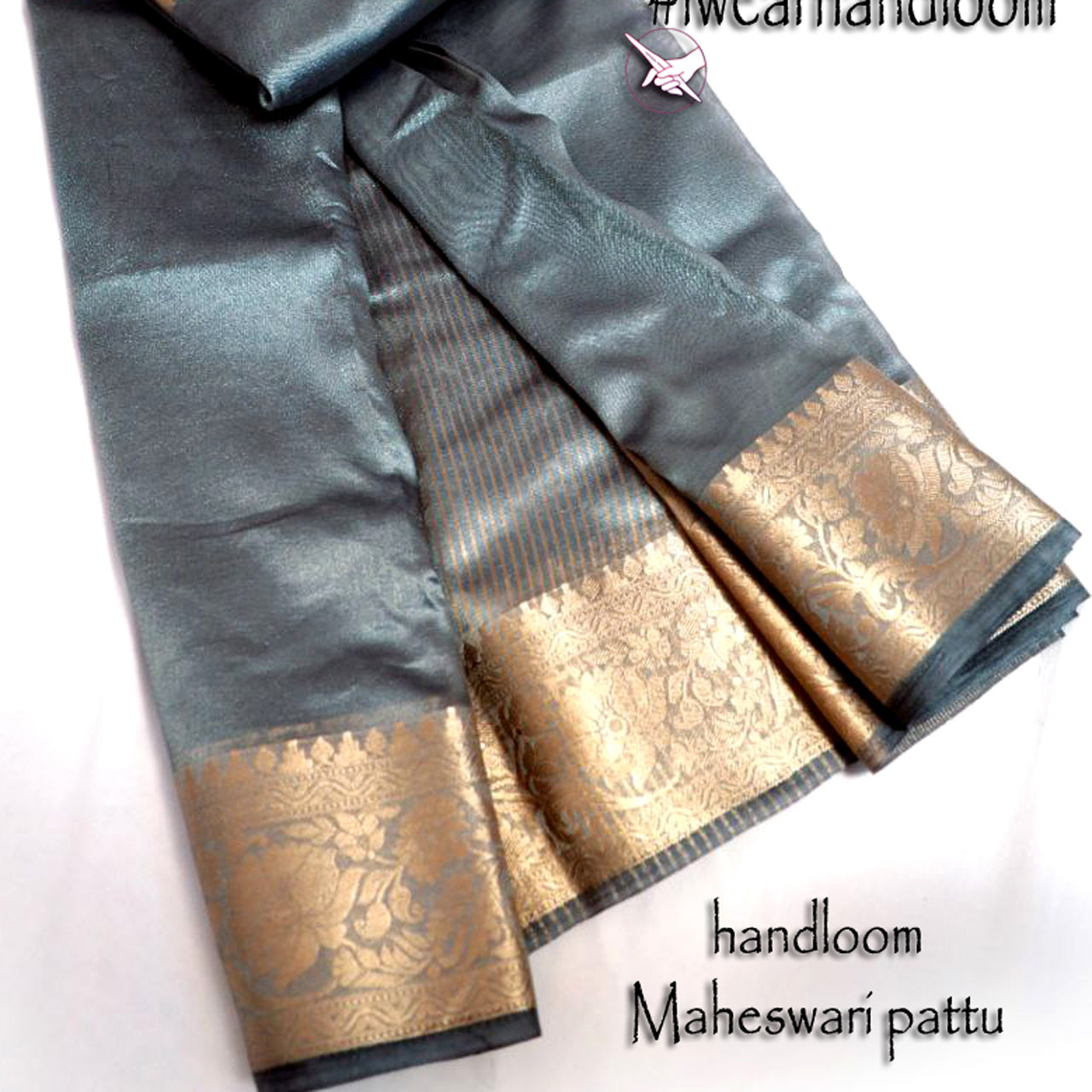 Premium Handloom Grey Maheshwari Saree Zari Border And Tissue Silk Drape