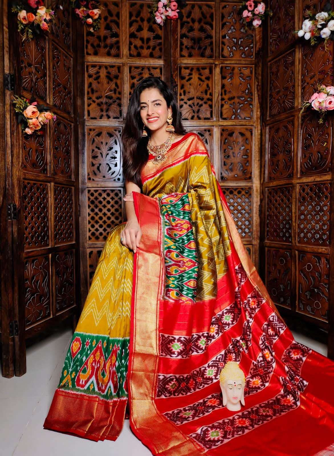 Handwoven Kanchipuram Ikkat Soft Silk Saree With Digital Designs