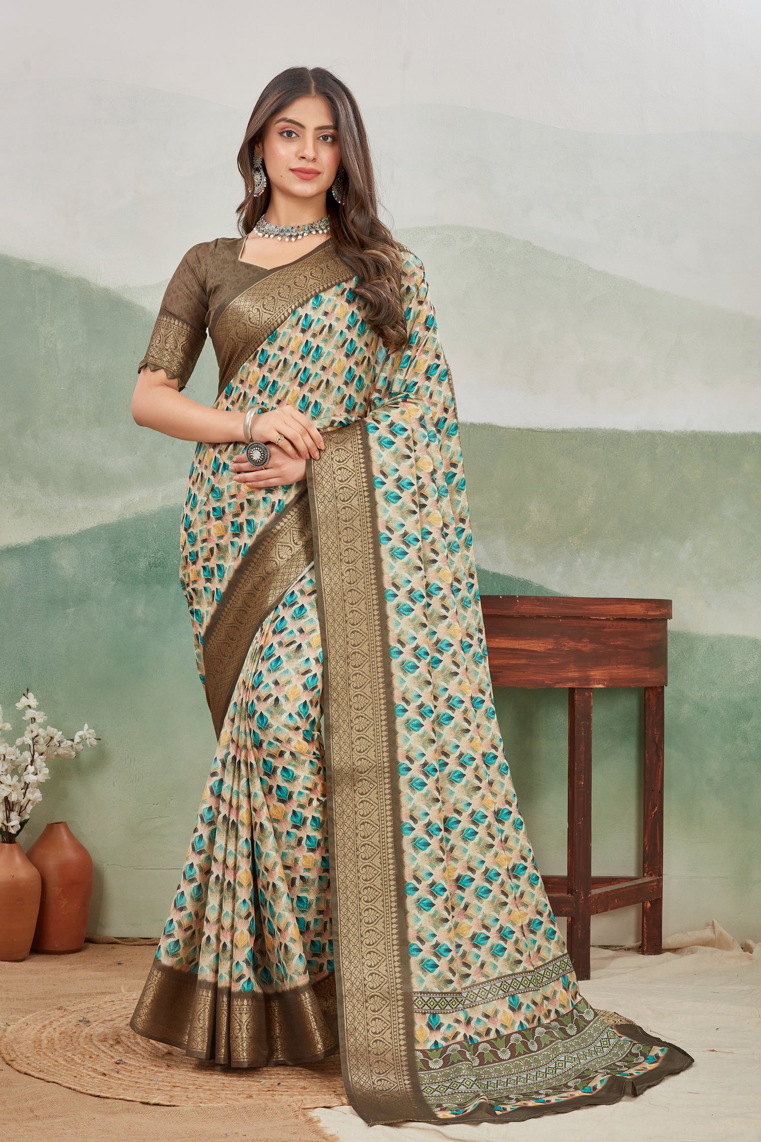 Soft Feel Viscose Khadi Saree With Ethnic Batik Prints