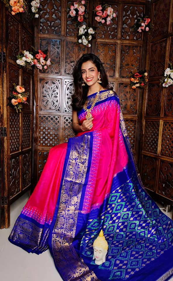 Graceful Kanchi Handloom Saree In Soft Silk With Bold Ikkat Prints