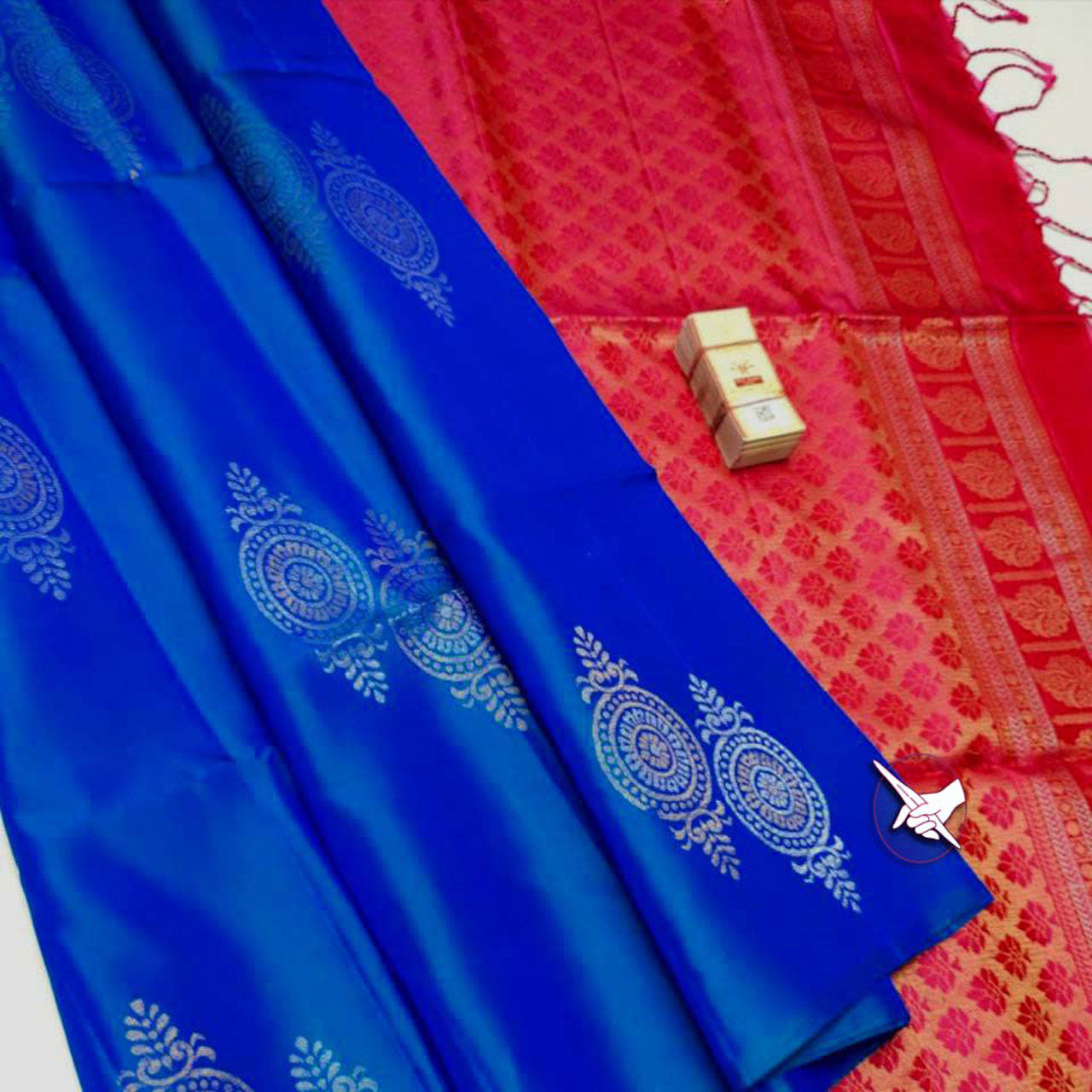 Traditional Meenakari Butta Silk Saree Blue Kanchipuram With Golden Pallu