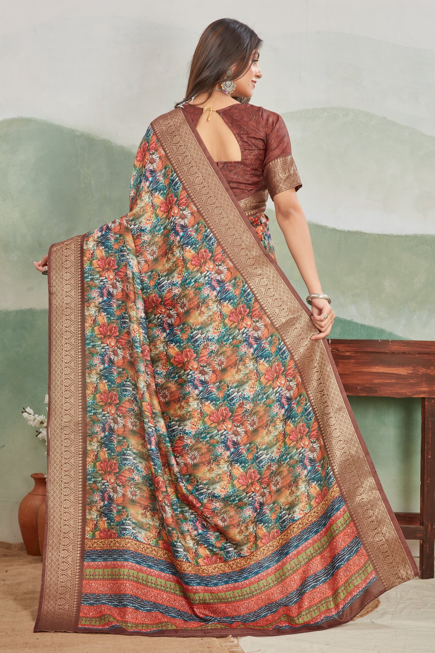 Stylish Traditional Batik Saree In Viscose Khadi