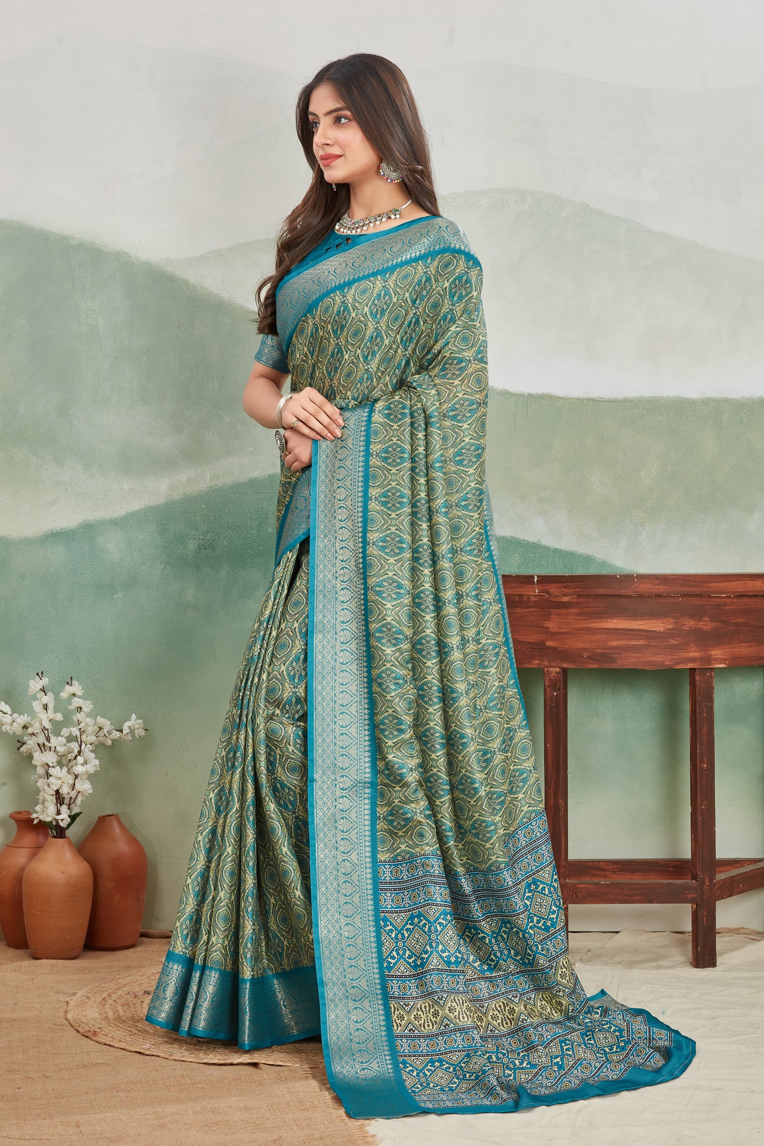 Artistic Viscose Khadi Saree With Digital Batik Patterns
