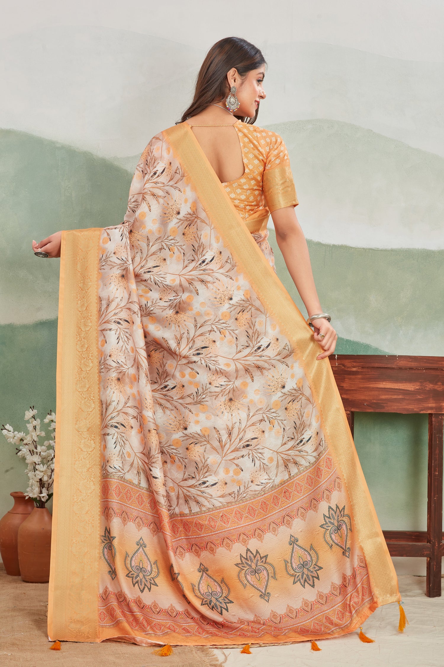 Handcrafted Look Viscose Khadi Saree With Batik Motifs