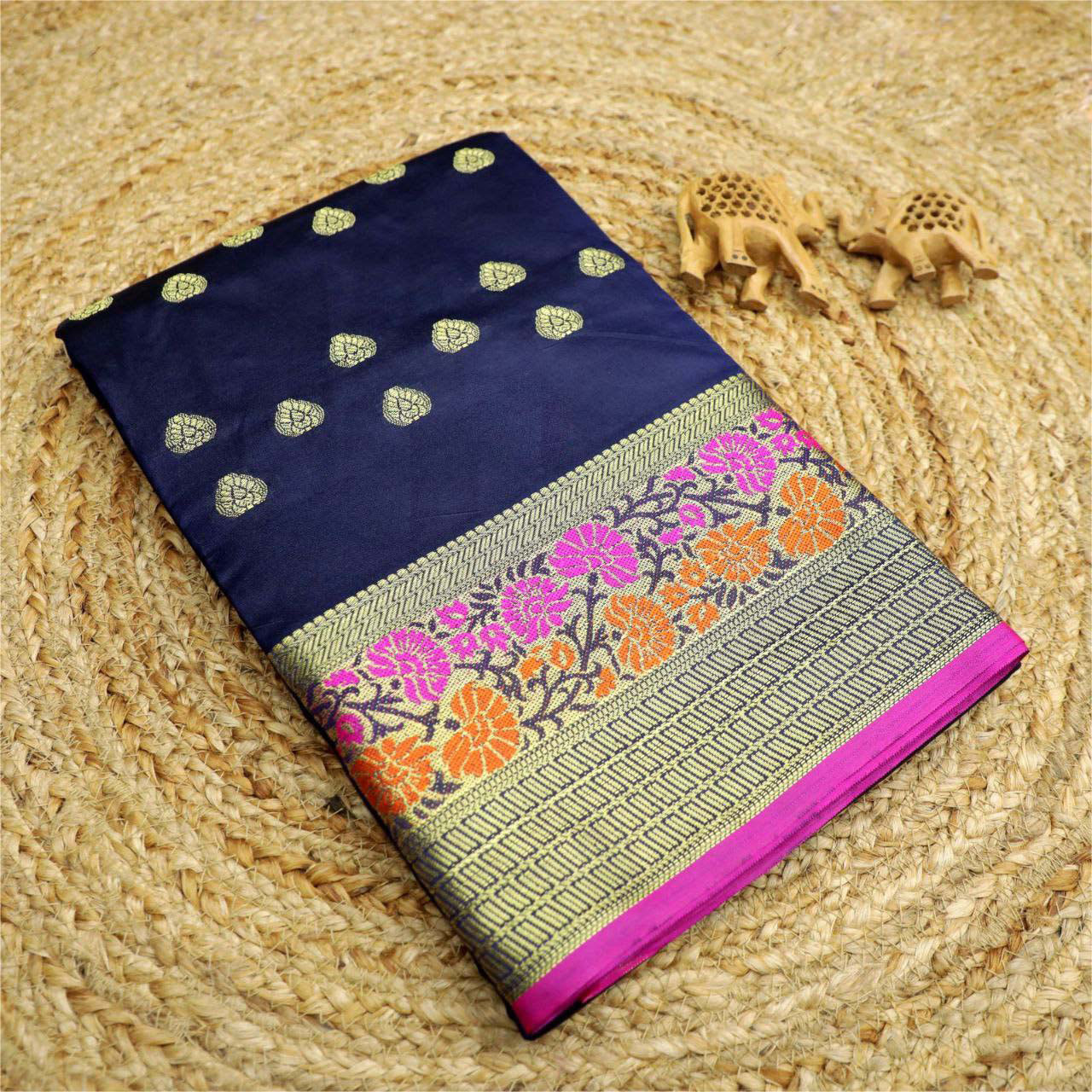 Premium Navy Blue Silk Saree With Korvai Weaving Ideal For Sangeet Events