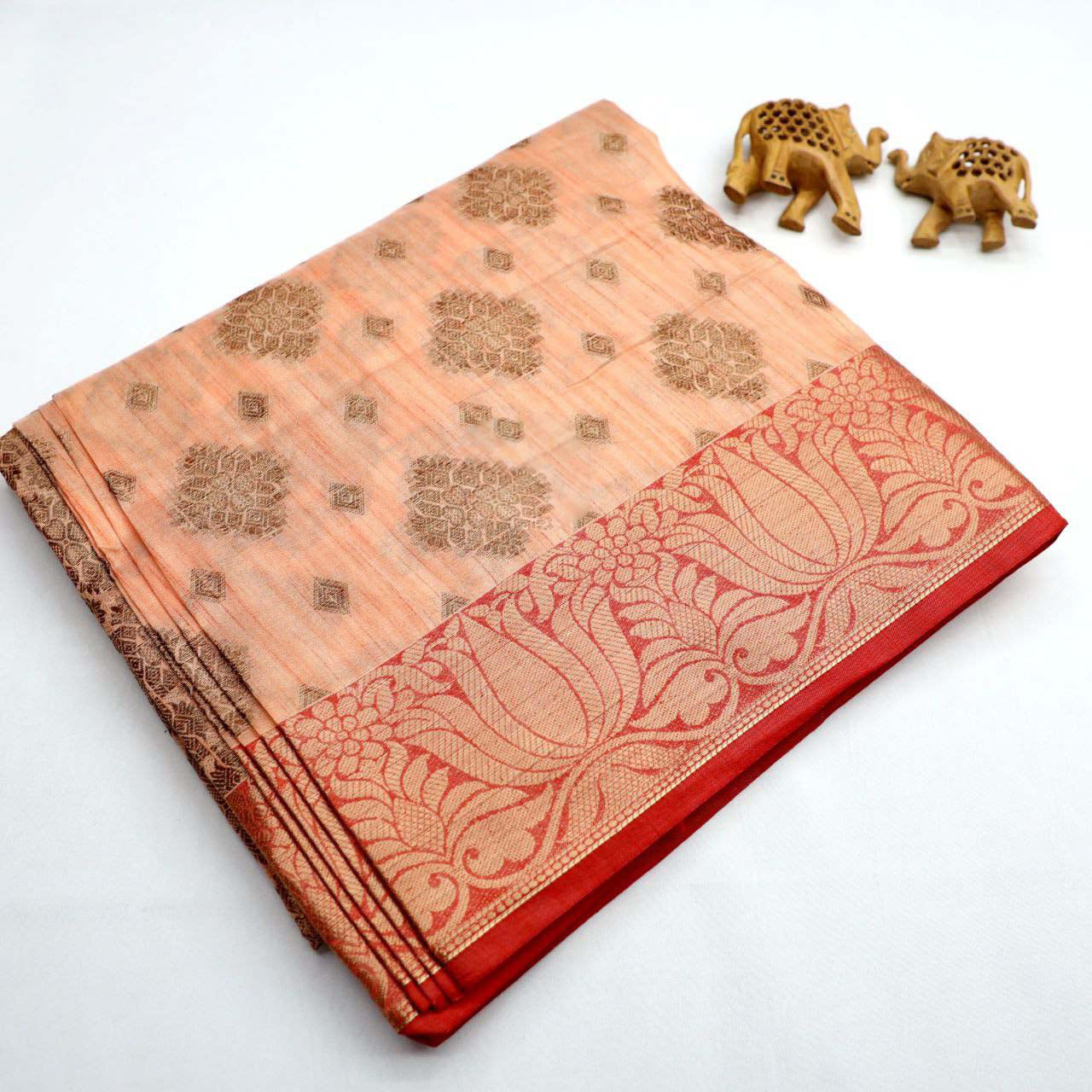 Luxury Peach Korvai Silk Saree Set Bridal Wear With Designer Blouse