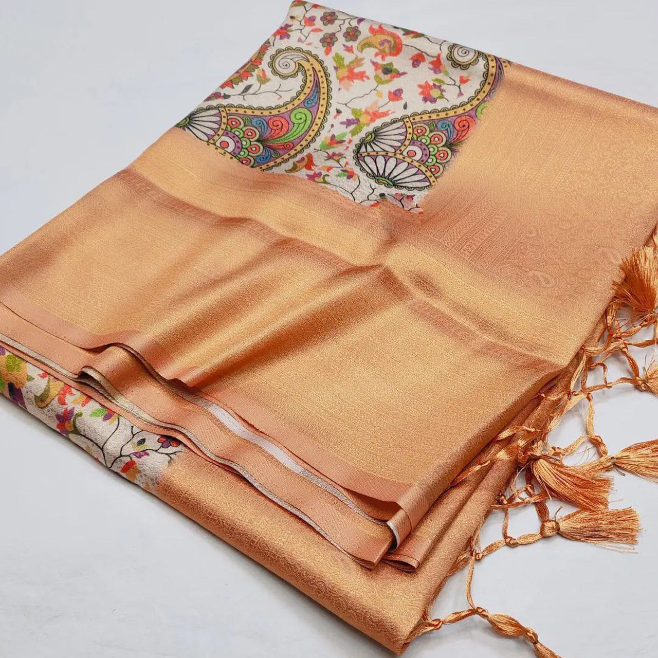 Lovely Everyday Wear Saree Peach Digital Print In Soft Silk