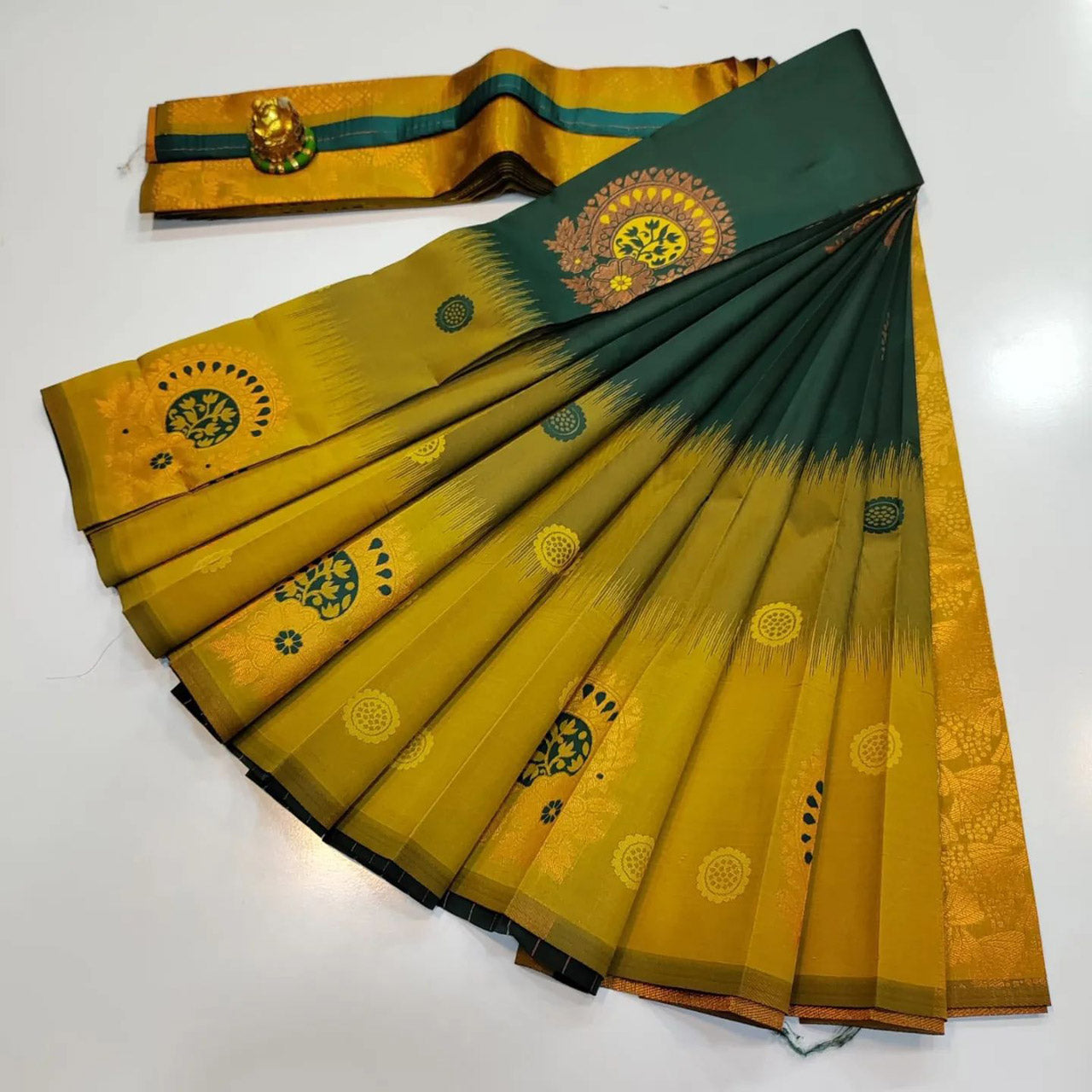 Modern Ethnic Saree Green 3D Weave Silk With Kubera Pattu Craft
