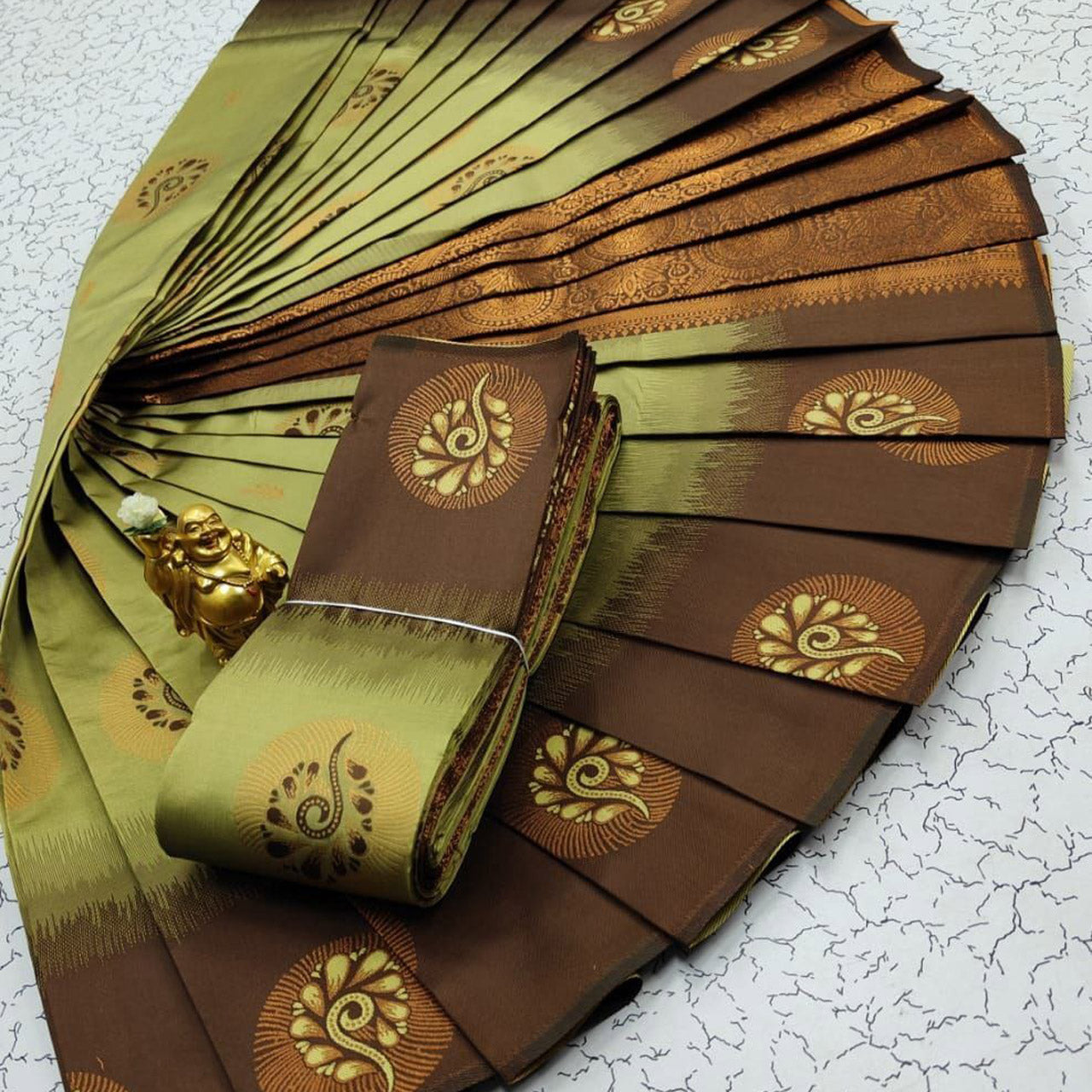 Classic South Saree Green Kubera Pattu With 3D Handwoven Highlights