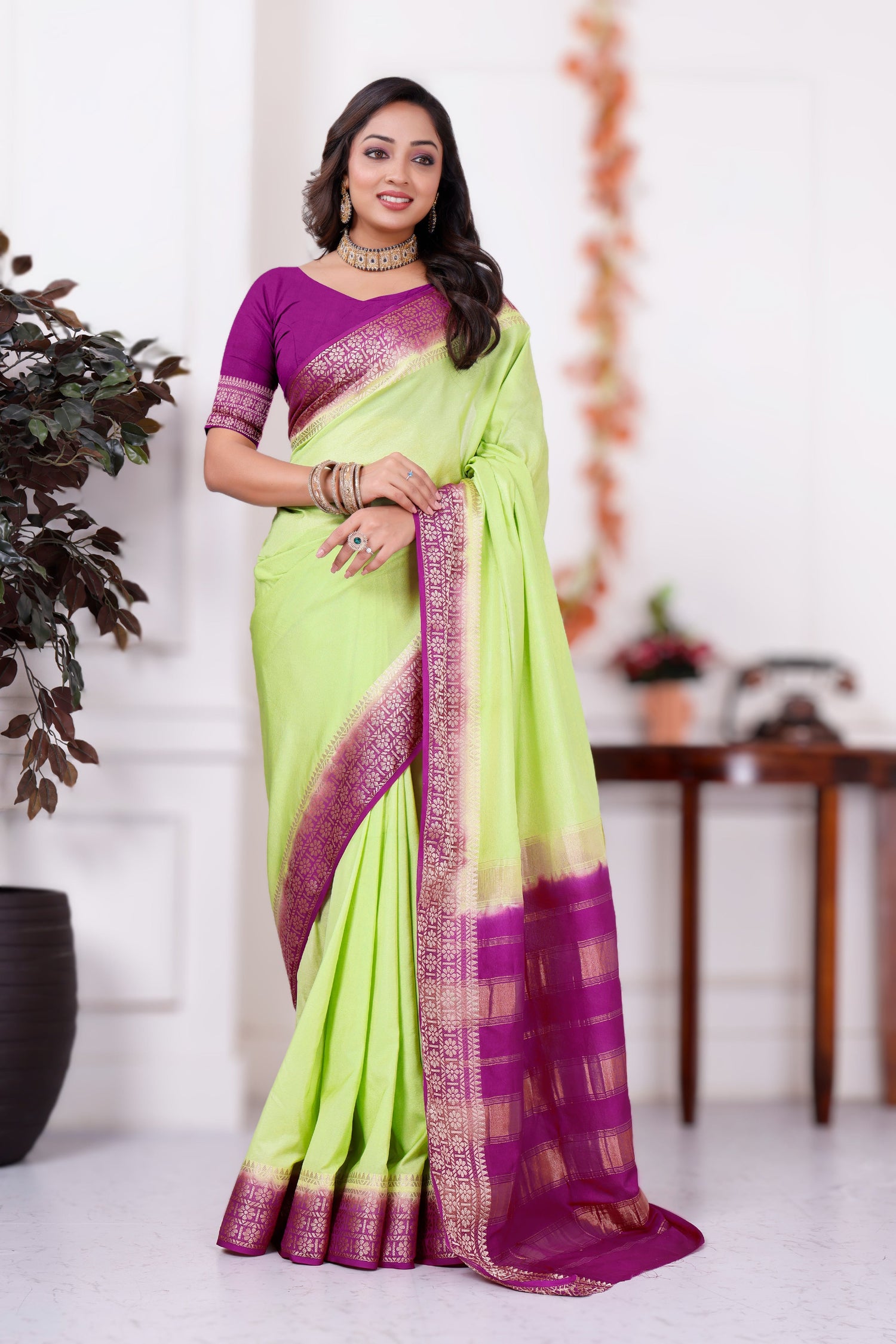 Luxurious Plain Mysore Silk Crepe Saree For Women