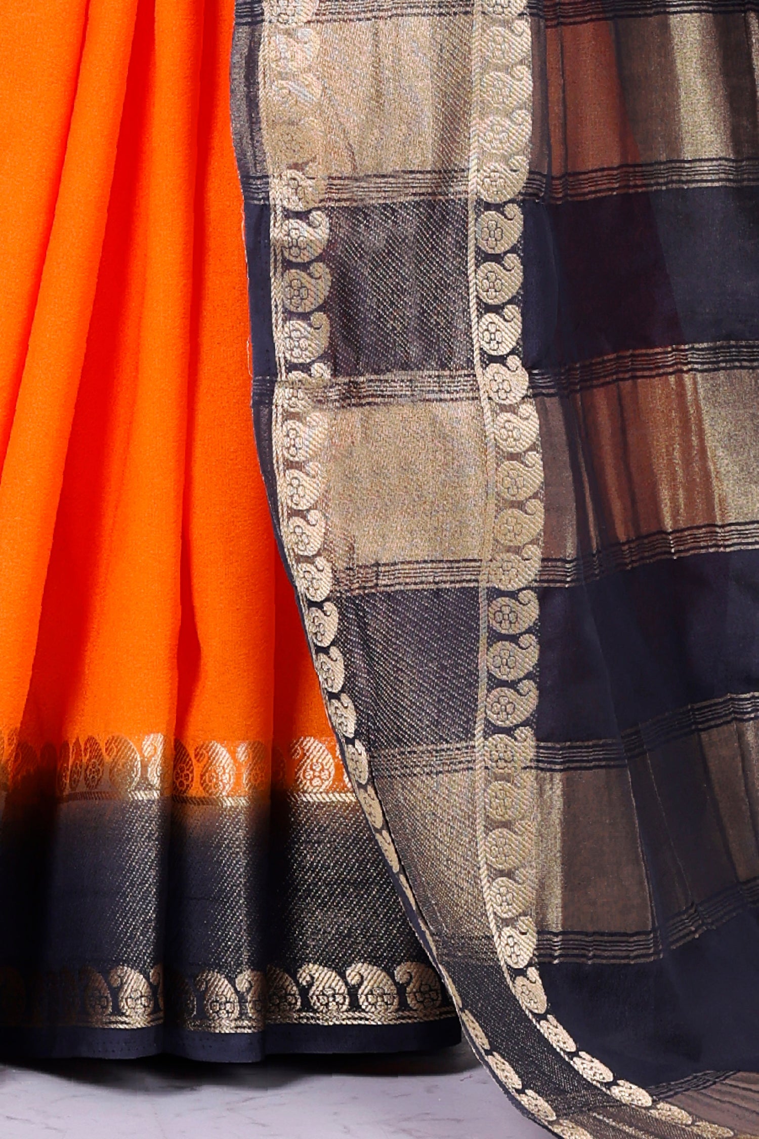 Lightweight Fancy Mysore Crepe Plain Saree